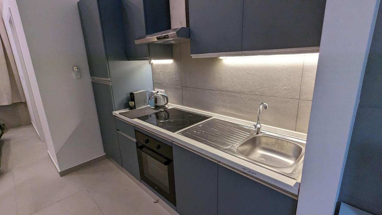 Valona 101 - Elegant Loft Apartment Bari Ngoại thất bức ảnh